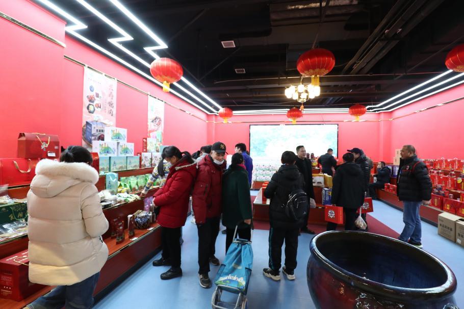 1532174860334314.jpg image031.jpg