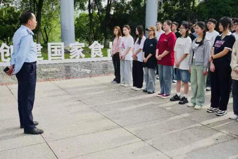 1713674793862782.png image.png