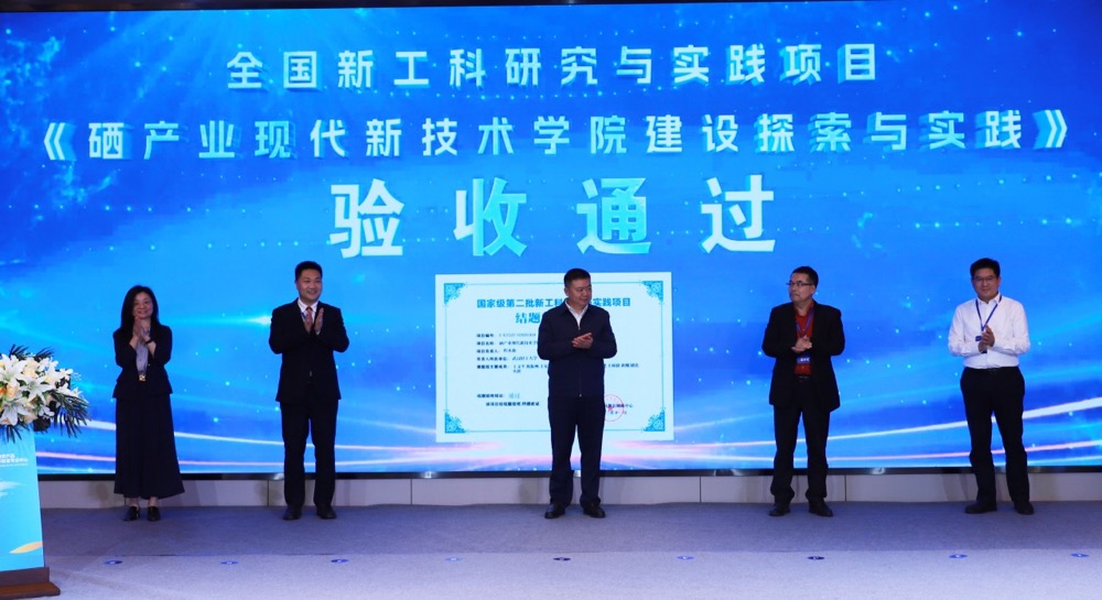 1713675573980998.png image.png