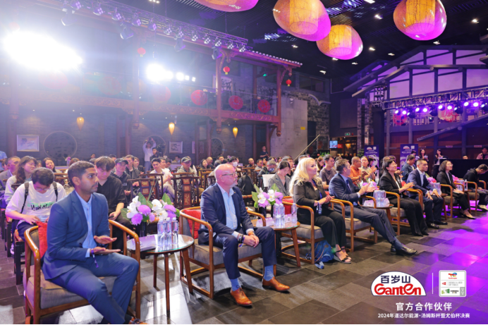 1714094586494681.jpg 1714094579734.jpg